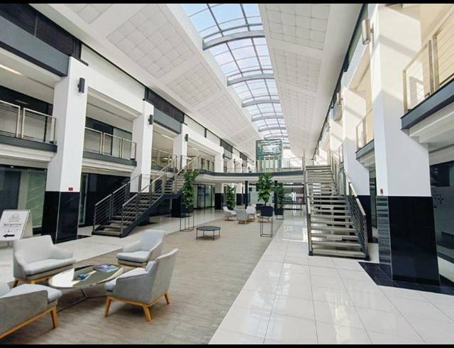 BUSINESS PROPERTY TO RENT IN BRYANSTON